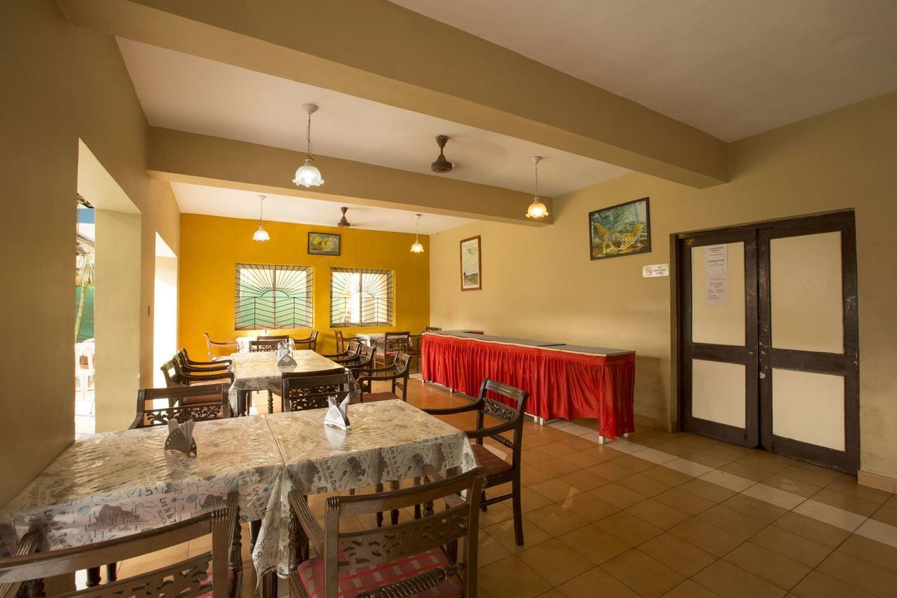Senhor Angelo Resort Goa Calangute Buitenkant foto