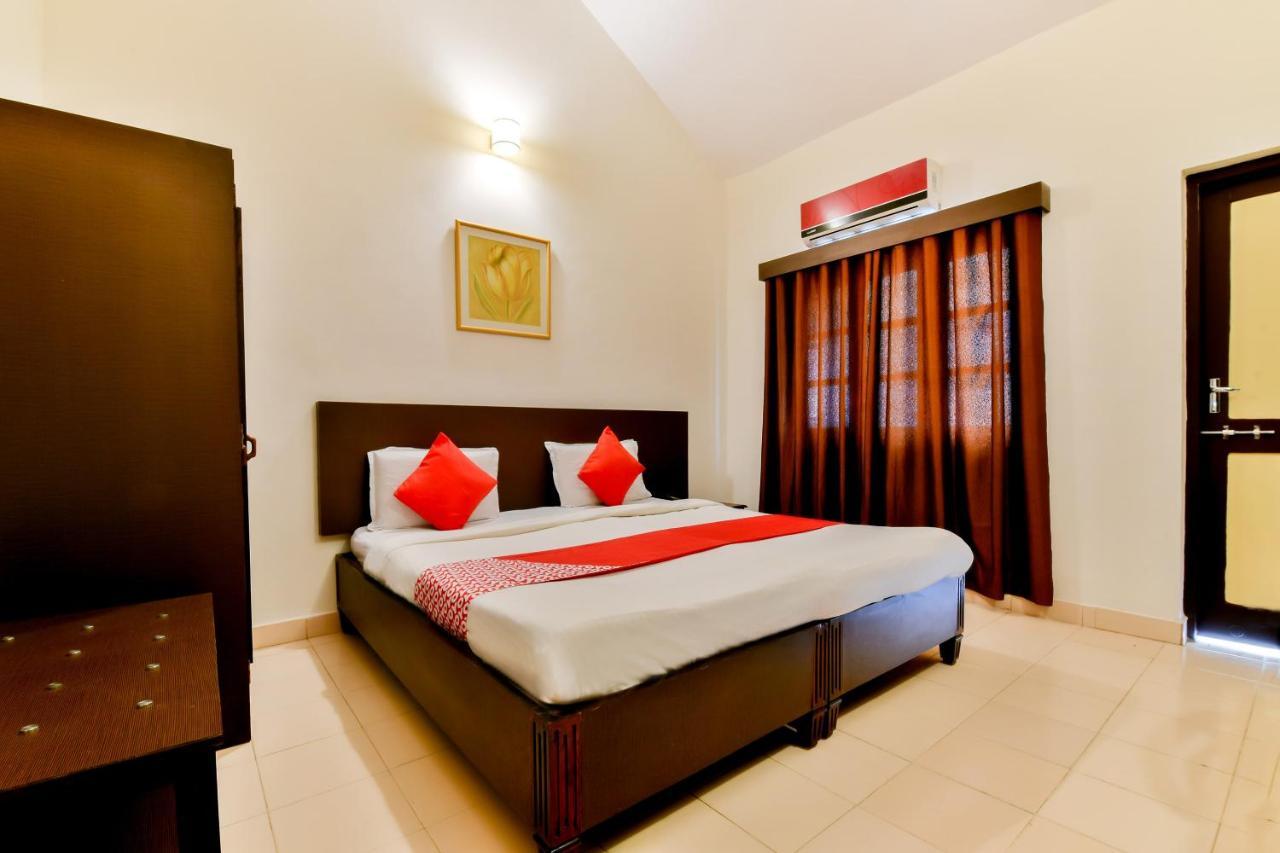 Senhor Angelo Resort Goa Calangute Buitenkant foto
